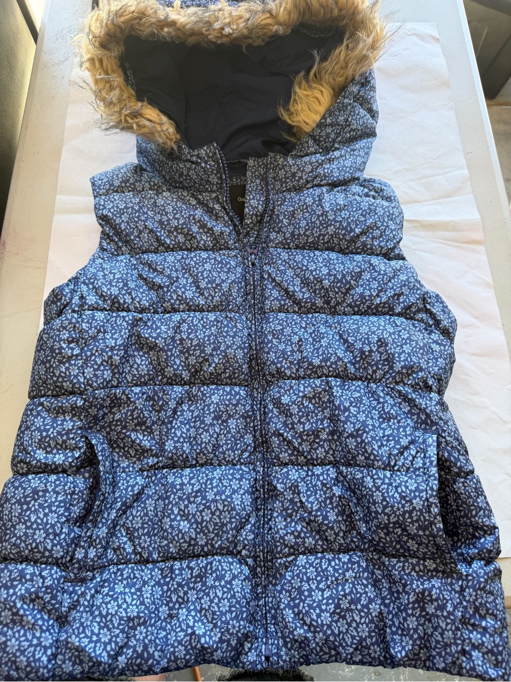 Girls' Navy Floral Puffer Vest with Faux-Fur Hood
